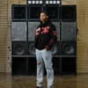 Script og varsity-jakke